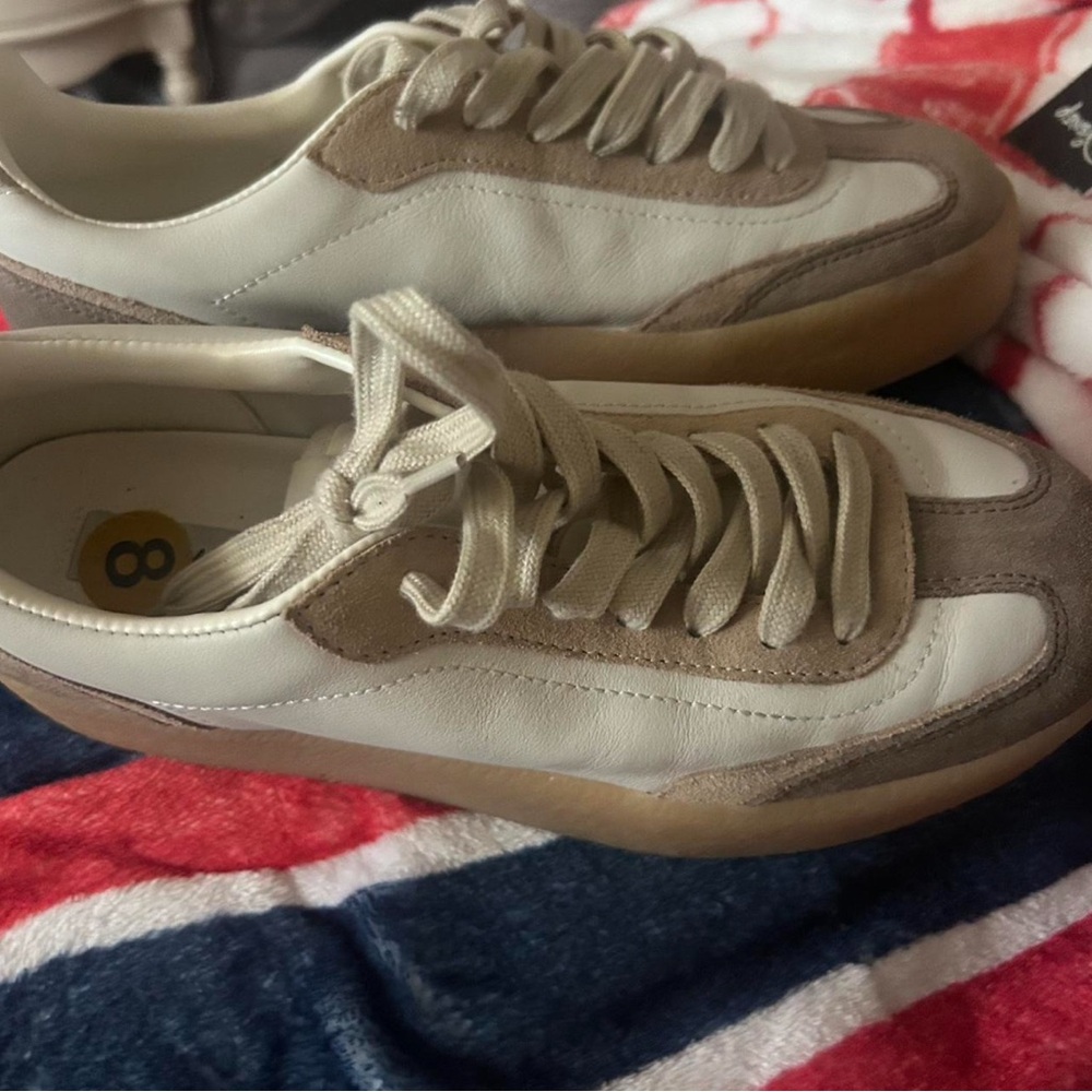 Steve Madden White and Tan Women's Sneakers
